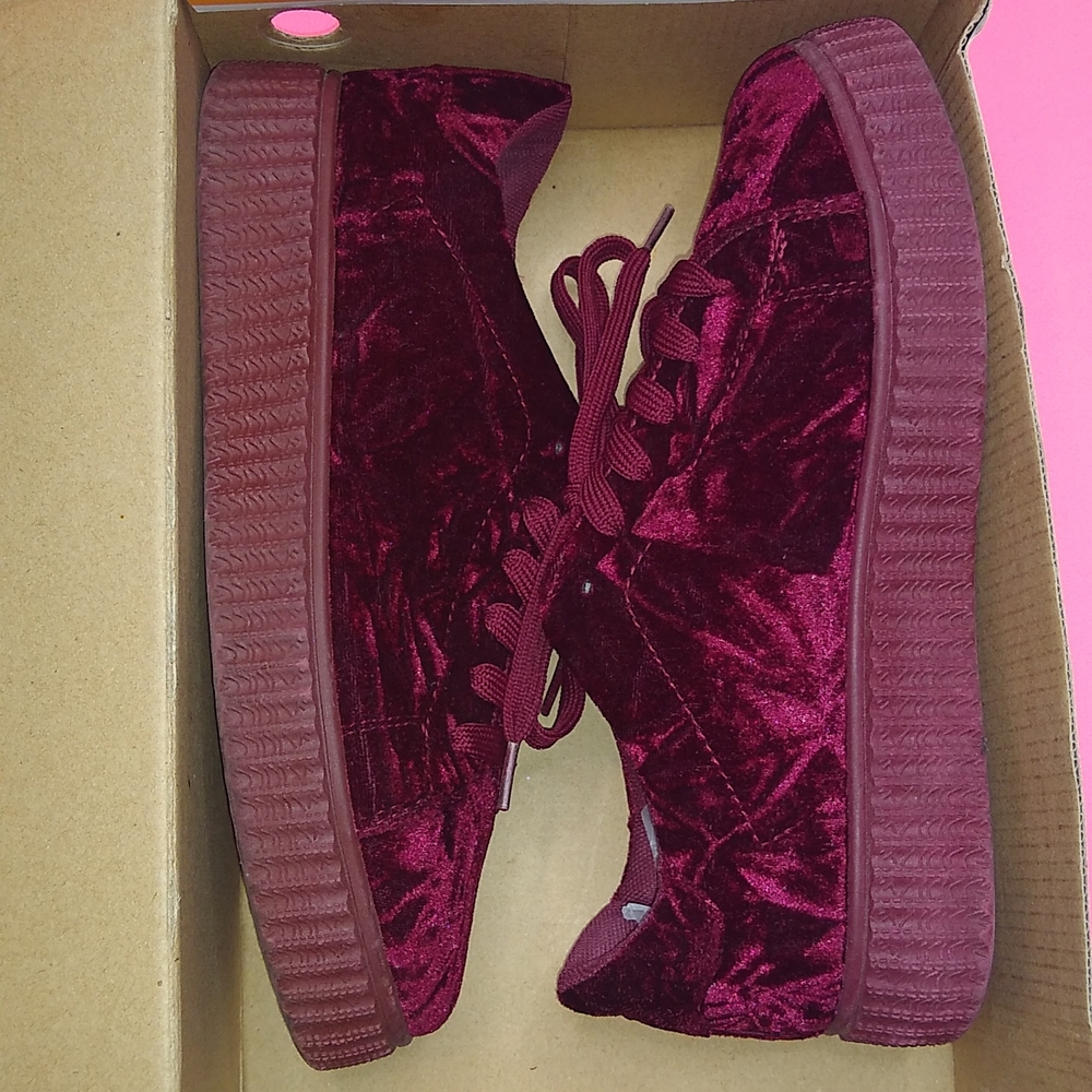 Burgundy platforms